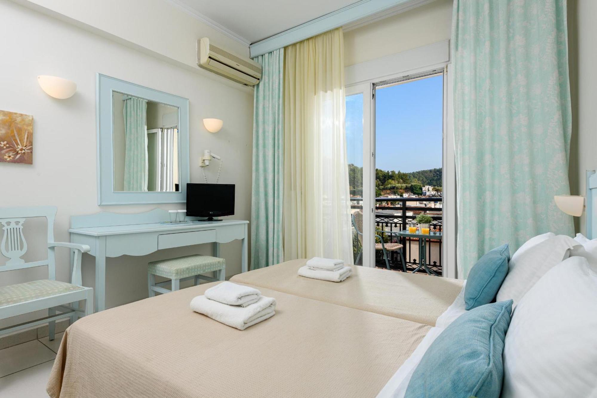 Hotel Timoleon 리메나스 외부 사진